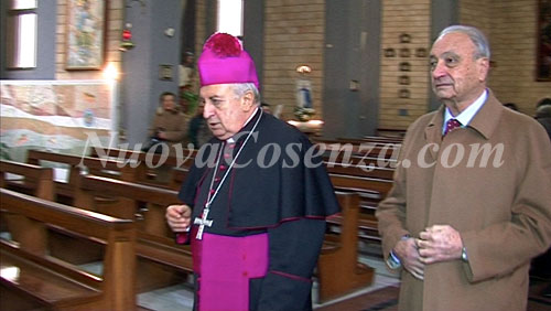 Bilotti con il vescovo di Cosenza Nunnari