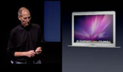 Jobs presenta MacBook Air